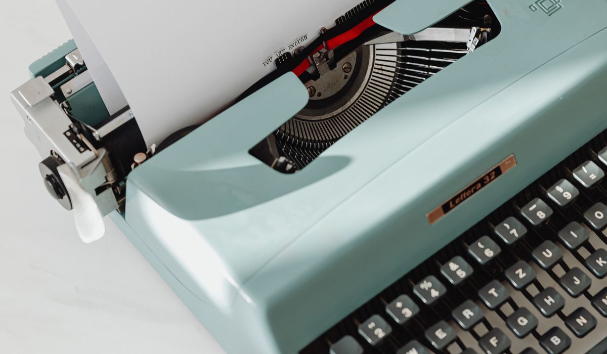 How to Use Concrete Details in Persuasive Copy