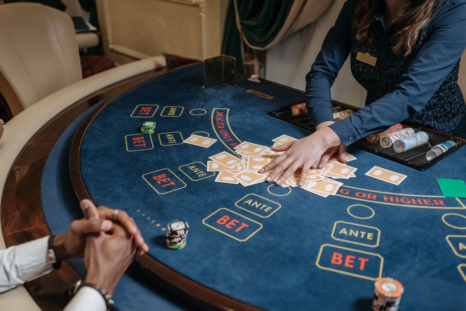 The Real Math Behind Slot Machines (And Why It Matters)